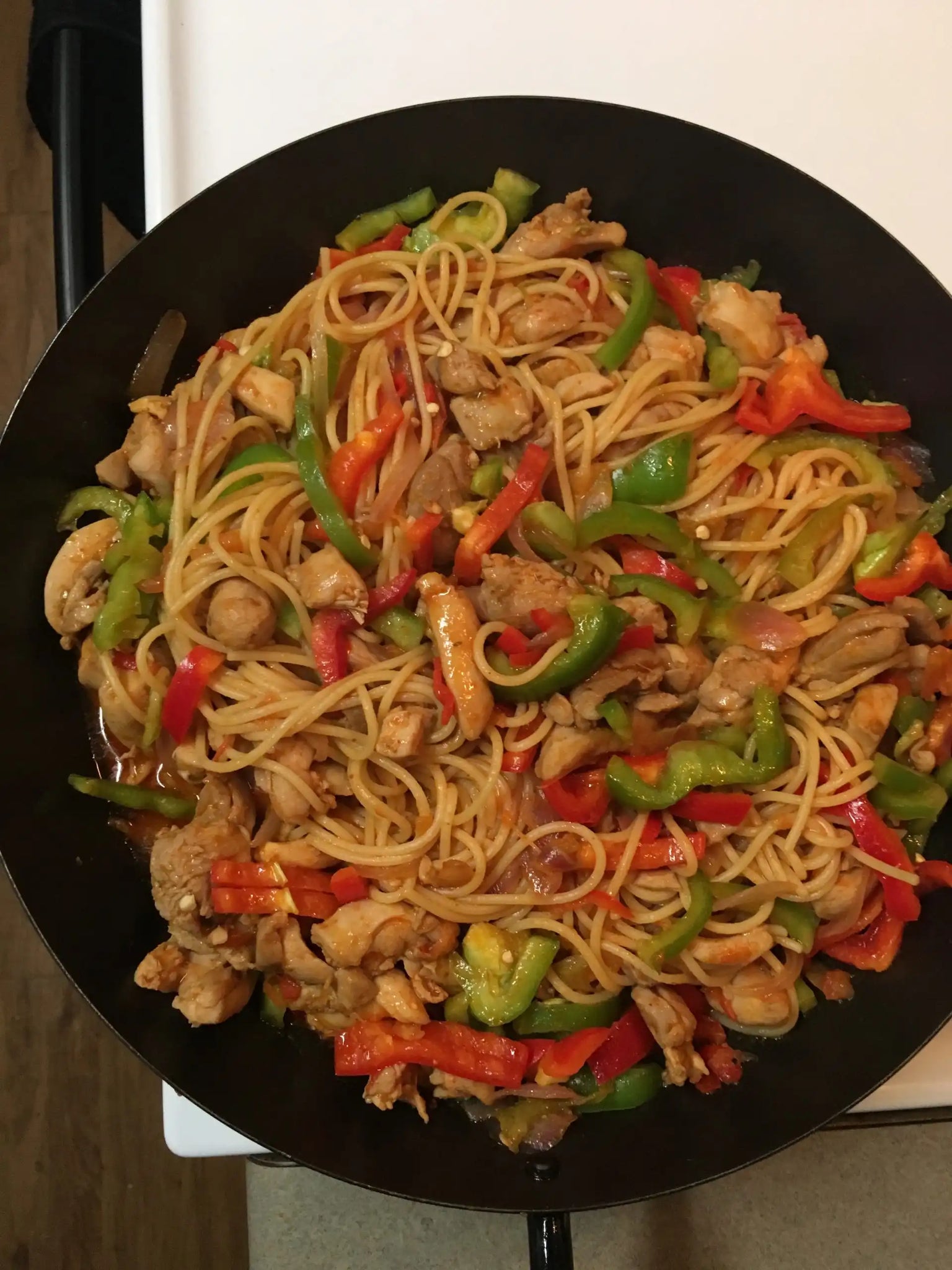 Red Thai Curry Chicken Pasta - Adun